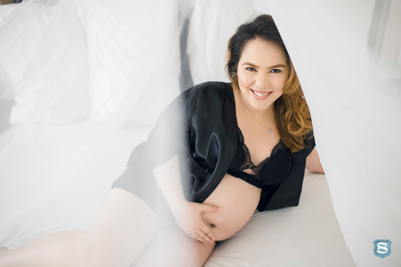 maternity lifestyle photographer-9