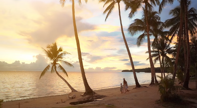 Discover the ideal time for photography with insights from a Boracay photographer. Learn how to capture stunning shots during golden hour, blue hour, and more. Perfect for aspiring photographers and travel enthusiasts!